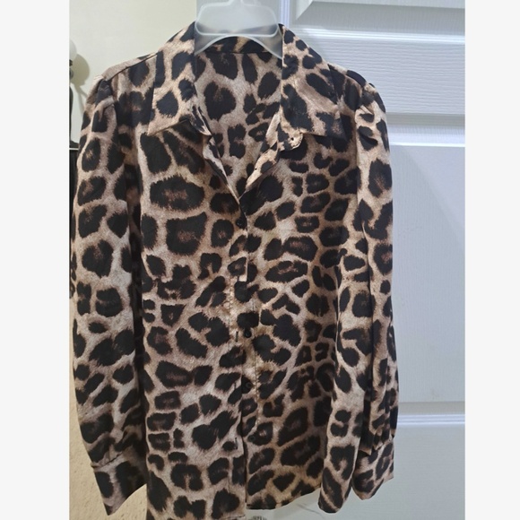 Animal Print Cheetah Leopard Casual Button Up / Down Shirt Black Brown Beige - Picture 8 of 9
